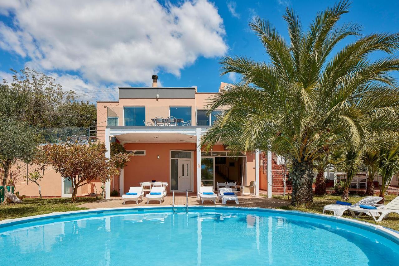 חאניה Seafront Villa Longobardi מראה חיצוני תמונה